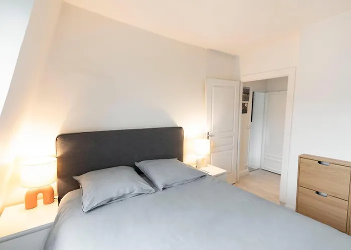 Vue Magnifique Sur Le Sacre Coeur. Apartmán