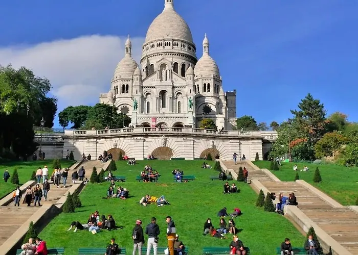 Vue Magnifique Sur Le Sacre Coeur. Apartmán *